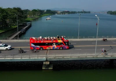 Khung Giờ Đắt Giá Ngắm Huế Trên Xe Bus 2 Tầng Trải Nghiệm Mới